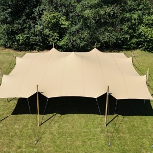 Retractable tent 10.0 x 10.0